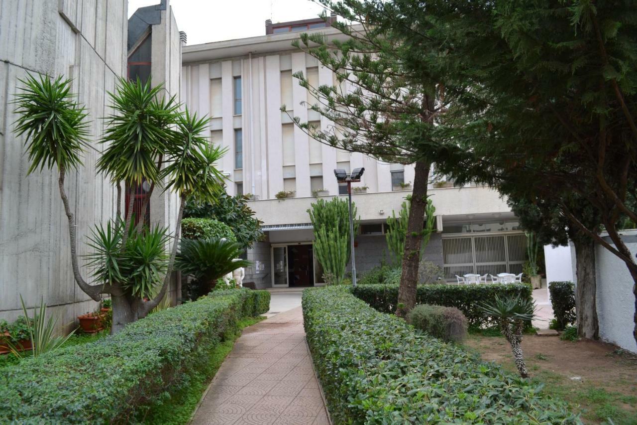 ホテルCentro Giovanile Padre Minozzi ポリコーロ エクステリア 写真