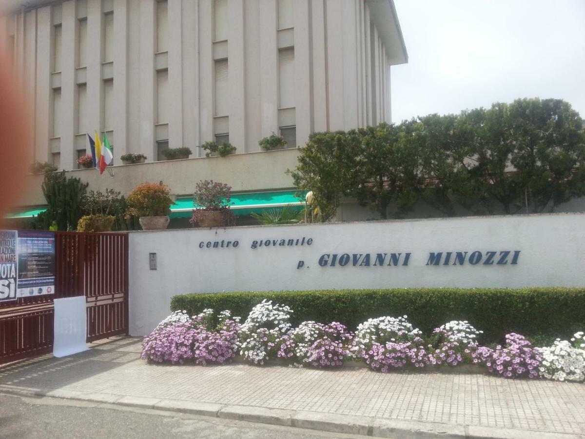 ホテルCentro Giovanile Padre Minozzi ポリコーロ エクステリア 写真