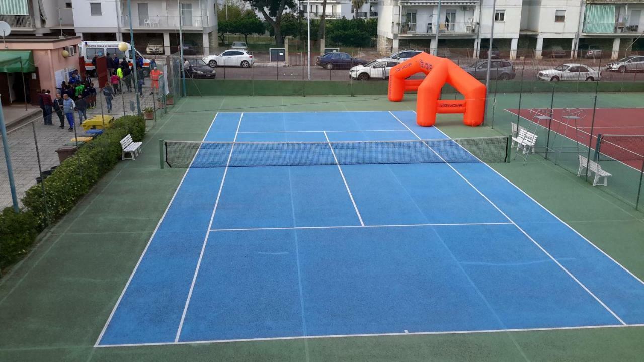 ホテルCentro Giovanile Padre Minozzi ポリコーロ エクステリア 写真